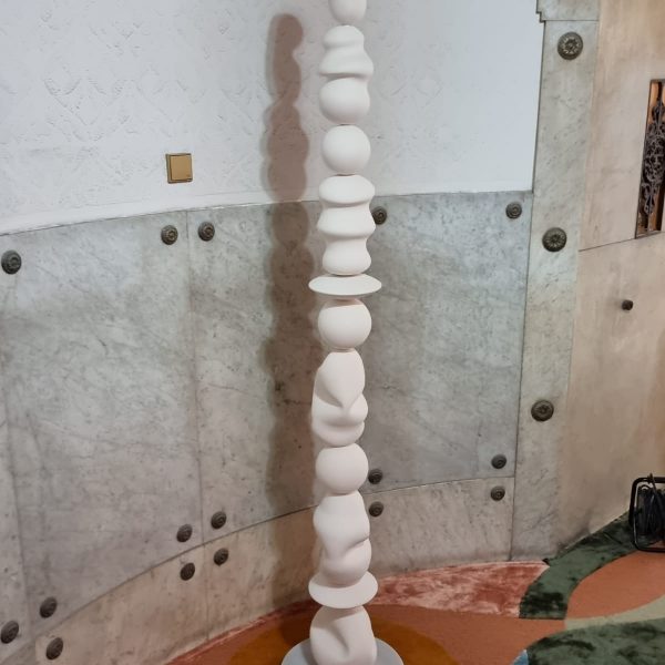 1dac8562-e87b-4aea-9686-29d0c17f5ef2