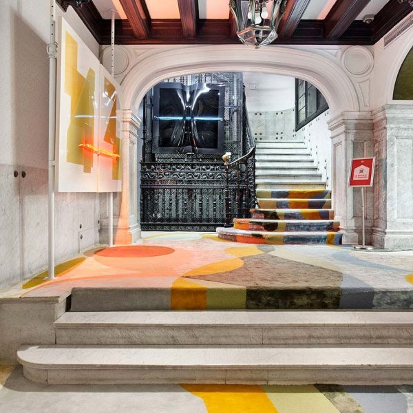 casa-decor-2021-espacio-garna-studio-entrada-laura-garna-enrique-garcia-3